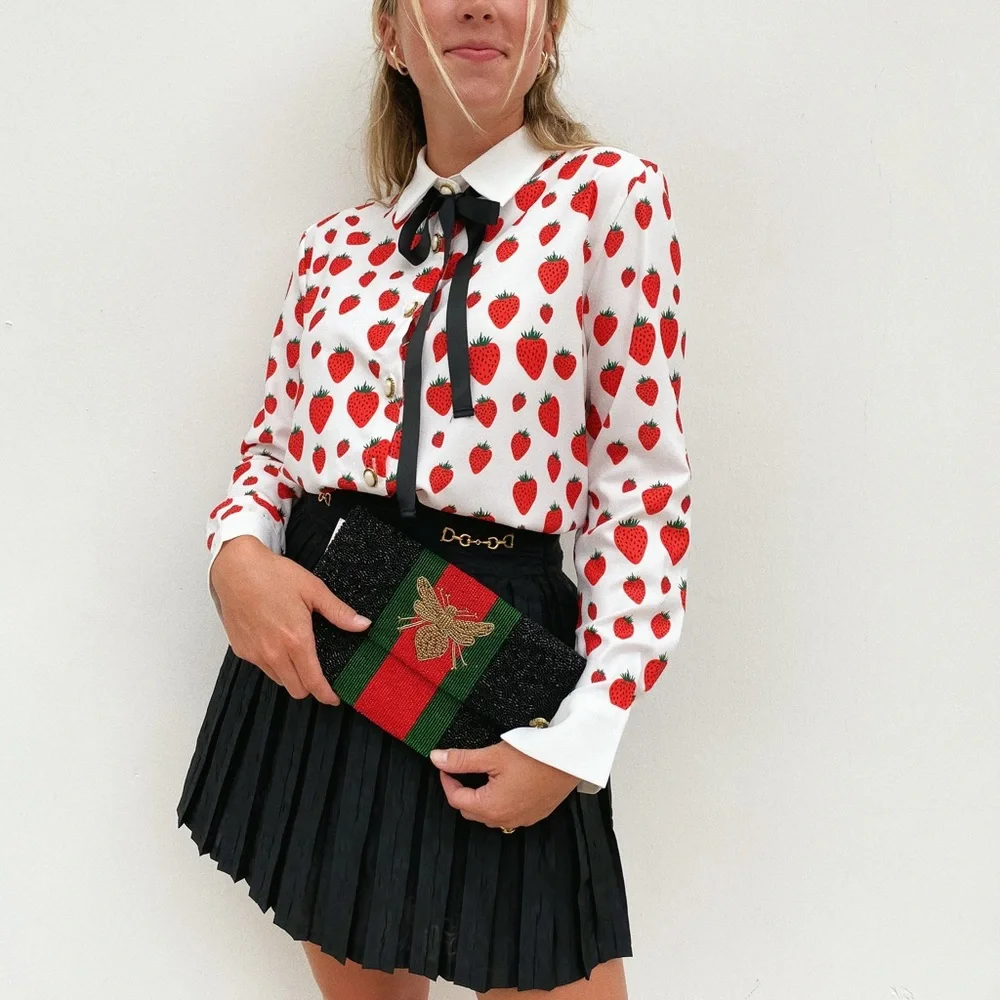 SOLD** Sister Jane Strawberry Court white silk red print bow tie blouse top M - Picture 2 of 9